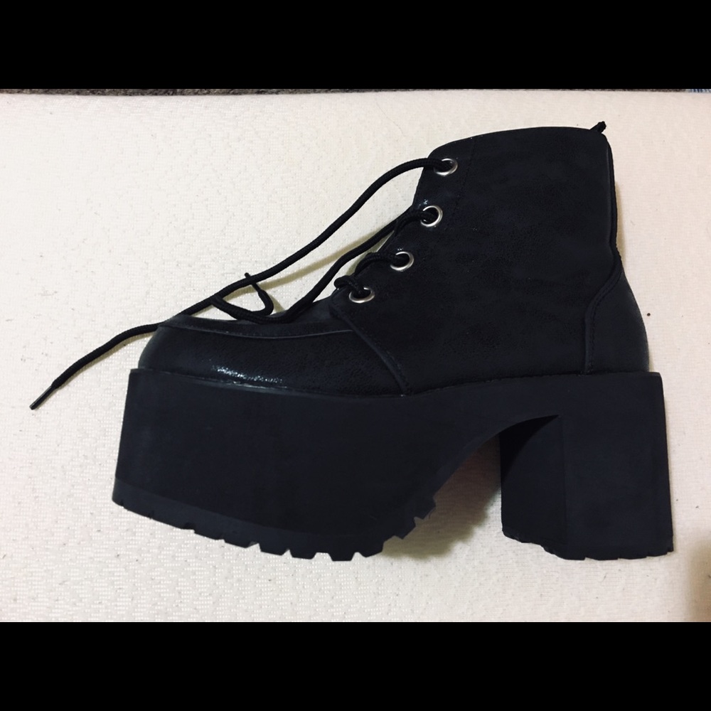 Black faux leather platform boots